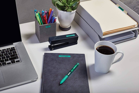 Taśma Dymo 45019 D1 12mm x 7m zielona/czarny nadruk S0720590