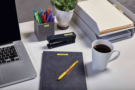 Taśma Dymo 53718 D1 24mm x 7m żółta/czarny nadruk S0720980