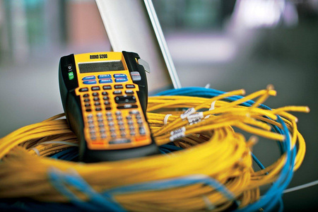 Drukarka etykiet Dymo Rhino 5200 zestaw pudełkowy S0841480